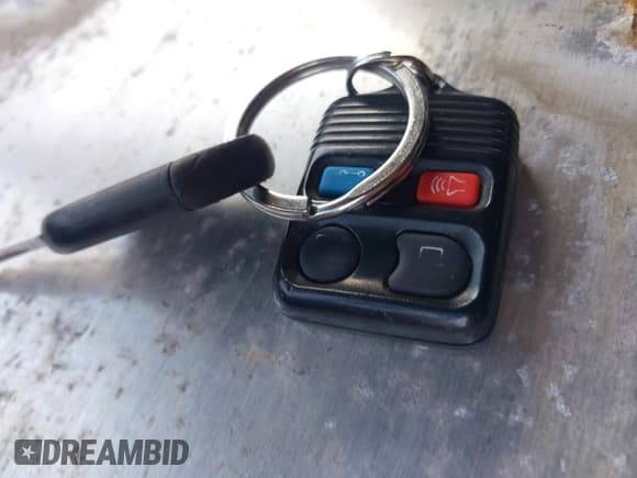 ✅ 2003 Ford Explorer XLT • VIN: 1FMZU73K13ZA23946 • Lot: 42986785. Listed on IAAI with 254,867 mi. Free auction sales archive from the USA and detailed vehicle history report at DreamBid. Image 11.