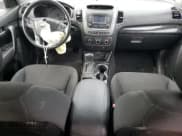 ✅ 2014 Kia Sorento LX • VIN: 5XYKT4A75EG475227 • Lot: 81716625. Listed on Copart with 178,099 mi. Free auction sales archive from the USA and detailed vehicle history report at DreamBid. Image 8.