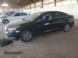 2015 Hyundai Sonata SE with VIN 5NPE24AF7FH151343, listed as a Copart auction lot 82783555 with 143,667 mi miles and Salvage title. Bid and sale history available at DreamBid. Image 1.