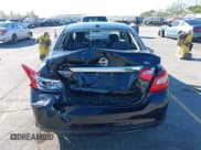 ✅ 2017 Nissan Altima SL • VIN: 1N4AL3AP9HC111882 • Lot: 42923778. Listed on IAAI with 88,591 mi. Free auction sales archive from the USA and detailed vehicle history report at DreamBid. Image 6.