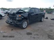 ✅ 2022 Chevrolet Silverado 1500 Custom • VIN: 3GCPYBEK5NG176980 • Lot: 41860805. Wystawiony na IAAI z przebiegiem 104 807 mil. Bezpłatny archiwum sprzedaży aukcyjnych z USA i szczegółowy raport historii pojazdu na DreamBid. Zdjęcie 17.