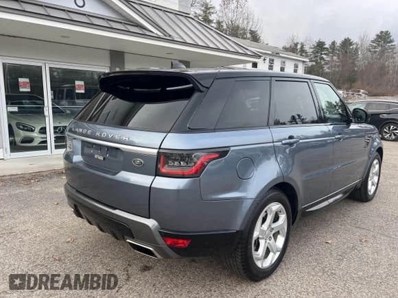 ✅ 2019 Land Rover Range Rover Sport HSE • VIN: SALWR2RV5KA829288 • Lot: 43824917. Listed on IAAI with 112,783 mi. Free auction sales archive from the USA and detailed vehicle history report at DreamBid. Image 4.