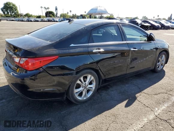 ✅ 2013 Hyundai Sonata Limited • VIN: 5NPEC4AC1DH696115 • Lot: 72079805. Listed on Copart with 115,436 mi. Free auction sales archive from the USA and detailed vehicle history report at DreamBid. Image 3.