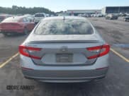 ✅ 2019 Honda Accord Sport • VIN: 1HGCV1F35KA063051 • Lot: 43331656. Wystawiony na IAAI z przebiegiem 96 985 mil. Bezpłatny archiwum sprzedaży aukcyjnych z USA i szczegółowy raport historii pojazdu na DreamBid. Zdjęcie 17.