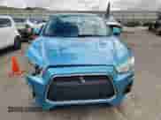 2013 Mitsubishi Outlander ES z VIN 4A4AP3AUXDE018459, wystawiony jako Copart lot #84996685 z przebiegiem 111 650 mil mil oraz Szkoda całkowita • Salvage title. Historia ofert i sprzedaży dostępna na DreamBid. Obrazek 5.