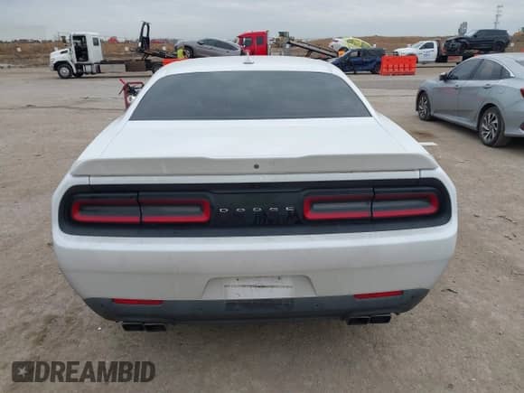 2015 Dodge Challenger R/T Plus with VIN 2C3CDZBT9FH878368, listed as a IAAI auction lot 41440807 with 85,497 mi miles and . Bid and sale history available at DreamBid. Image 16.