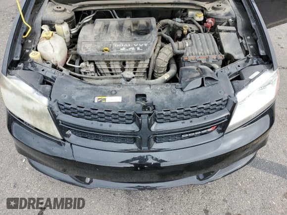 ✅ 2014 Dodge Avenger SE • VIN: 1C3CDZAB9EN162116 • Лот: 82337204. Опубликован ранее на Copart с пробегом 144 267 миль. Бесплатный доступ к архиву аукционных продаж из США и подробный отчёт об истории автомобиля на DreamBid. Изображение 11.