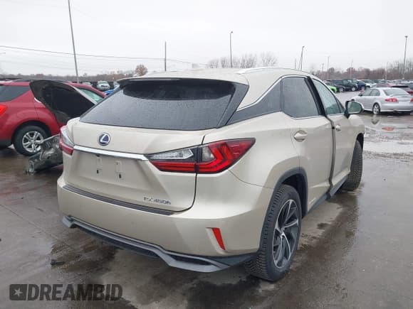 ✅ 2017 Lexus RX 450h • VIN: 2T2BGMCA1HC019573 • Lot: 43711545. Wystawiony na IAAI z przebiegiem 62 983 mil. Bezpłatny archiwum sprzedaży aukcyjnych z USA i szczegółowy raport historii pojazdu na DreamBid. Zdjęcie 4.