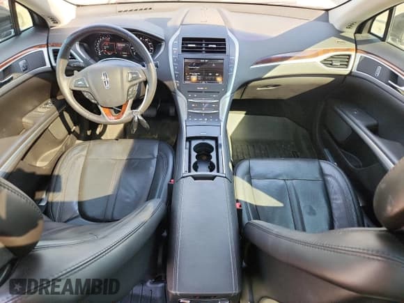 ✅ 2014 Lincoln MKZ • VIN: 3LN6L2JK7ER828160 • Lot: 80705165. Listed on Copart with 118,361 mi. Free auction sales archive from the USA and detailed vehicle history report at DreamBid. Image 8.