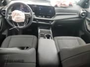 ✅ 2025 Chevrolet Equinox AWD LT • VIN: 3GNAXPEG7SL323053 • Lot: 59343535. Wystawiony na Copart z przebiegiem 3 229 mil. Bezpłatny archiwum sprzedaży aukcyjnych z USA i szczegółowy raport historii pojazdu na DreamBid. Zdjęcie 8.