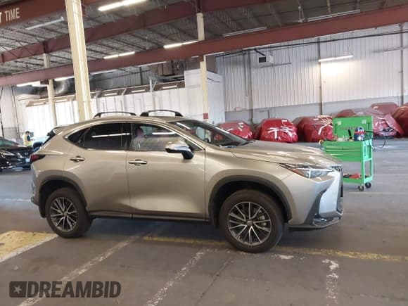 ✅ 2024 Lexus NX 350h • VIN: 2T2AKCEZ7RC018534 • Лот: 43492103. Опубликован ранее на IAAI с пробегом 21 036 миль. Бесплатный доступ к архиву аукционных продаж из США и подробный отчёт об истории автомобиля на DreamBid. Изображение 14.