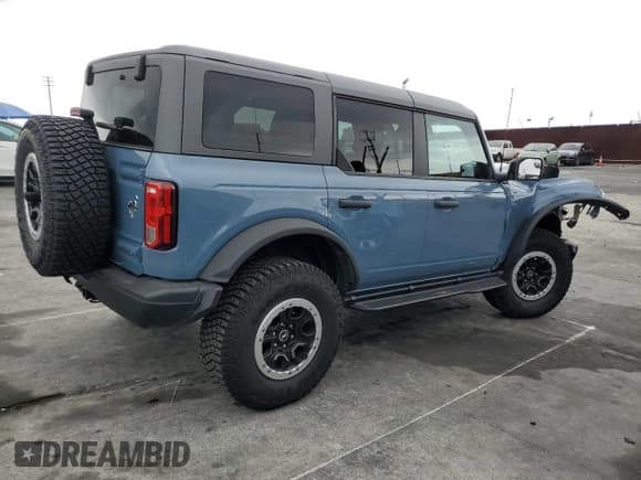 ✅ 2024 Ford Bronco Black Diamond • VIN: 1FMEE1BP6RLA41845 • Lot: 53920185. Listed on Copart with 7,406 mi. Free auction sales archive from the USA and detailed vehicle history report at DreamBid. Image 3.