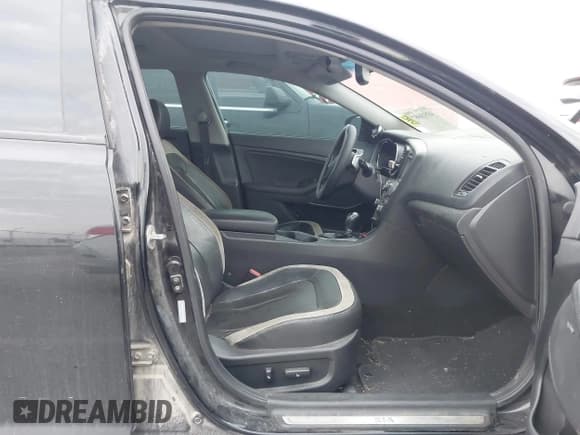 ✅ 2011 Kia Optima SX • VIN: KNAGR4A66B5162040 • Лот: 43510887. Опубликован ранее на IAAI с пробегом 277 852 миль. Бесплатный доступ к архиву аукционных продаж из США и подробный отчёт об истории автомобиля на DreamBid. Изображение 5.