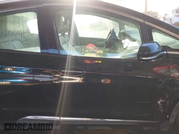 ✅ 2017 Chevrolet Bolt EV Premier • VIN: 1G1FX6S00H4157398 • Lot: 41345081. Wystawiony na IAAI z przebiegiem 57 244 mil. Bezpłatny archiwum sprzedaży aukcyjnych z USA i szczegółowy raport historii pojazdu na DreamBid. Zdjęcie 13.