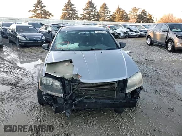 ✅ 2014 Dodge Avenger SE • VIN: 1C3CDZAB0EN110664 • Lot: 43440495. Wystawiony na Copart z przebiegiem 147 514 mil. Bezpłatny archiwum sprzedaży aukcyjnych z USA i szczegółowy raport historii pojazdu na DreamBid. Zdjęcie 11.