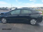 ✅ 2017 Toyota Prius Three • VIN: JTDKARFUXH3532550 • Lot: 43277514. Wystawiony na IAAI z przebiegiem 114 312 mil. Bezpłatny archiwum sprzedaży aukcyjnych z USA i szczegółowy raport historii pojazdu na DreamBid. Zdjęcie 14.