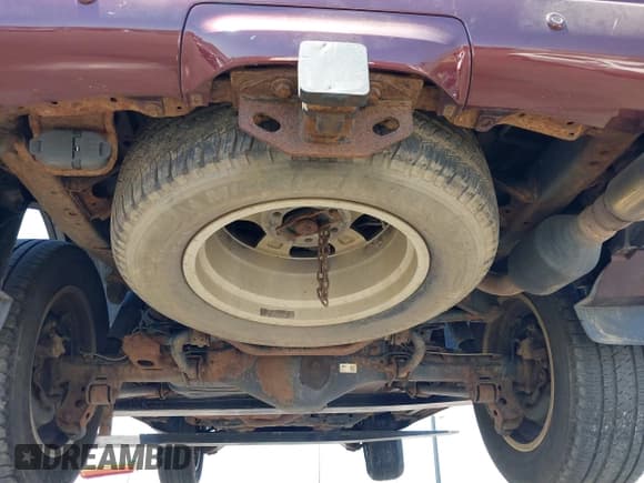 ✅ 2011 Lexus GX 460 • VIN: JTJBM7FXXB5026389 • Lot: 42860971. Wystawiony na IAAI z przebiegiem 272 432 mil. Bezpłatny archiwum sprzedaży aukcyjnych z USA i szczegółowy raport historii pojazdu na DreamBid. Zdjęcie 20.