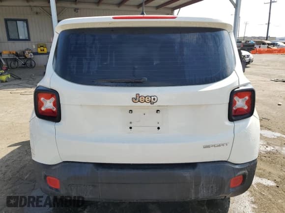 ✅ 2015 Jeep Renegade Sport • VIN: ZACCJAAH2FPC46099 • Lot: 75670474. Listed on Copart with 84,148 mi. Free auction sales archive from the USA and detailed vehicle history report at DreamBid. Image 6.
