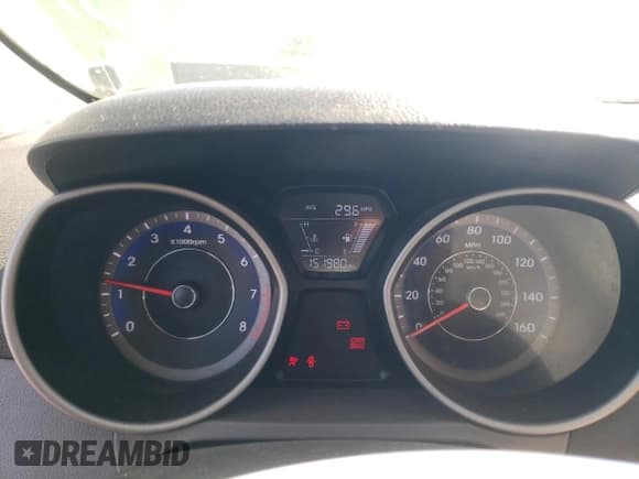 ✅ 2015 Hyundai Elantra SE • VIN: KMHDH4AE9FU257988 • Lot: 61428775. Listed on Copart with 151,980 mi. Free auction sales archive from the USA and detailed vehicle history report at DreamBid. Image 9.