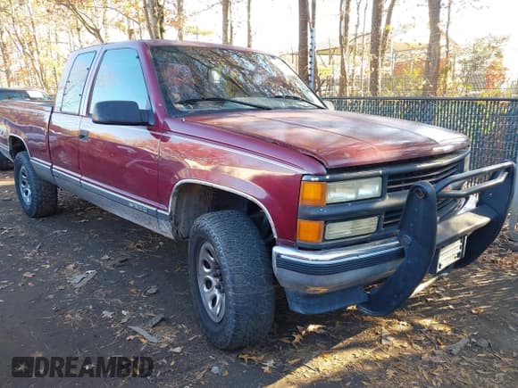 ✅ 1996 Chevrolet Silverado 1500 • VIN: 1GCEK19M3TE118112 • Лот: 43754878. Опубликован ранее на IAAI с пробегом 363 305 миль. Бесплатный доступ к архиву аукционных продаж из США и подробный отчёт об истории автомобиля на DreamBid. Изображение 1.