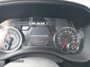 ✅ 2019 Ram 1500 Big Horn • VIN: 1C6SRFFT6KN741396 • Lot: 42955238. Wystawiony na IAAI z przebiegiem 72 696 mil. Bezpłatny archiwum sprzedaży aukcyjnych z USA i szczegółowy raport historii pojazdu na DreamBid. Zdjęcie 7.