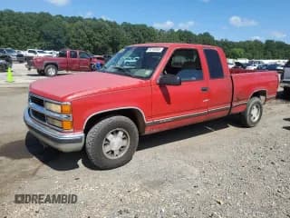 ✅ 1997 Chevrolet Silverado 1500 • VIN: 2GCEC19R8V1241594 • Lot: 65746955. Wystawiony na Copart z przebiegiem 2 592 213 mil. Bezpłatny archiwum sprzedaży aukcyjnych z USA i szczegółowy raport historii pojazdu na DreamBid. Zdjęcie 1.