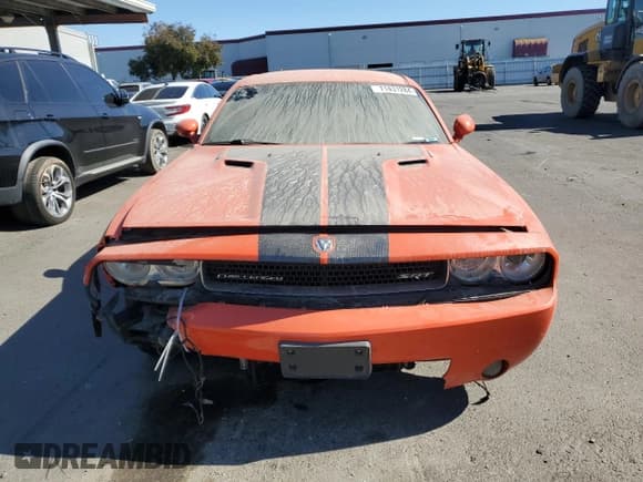 ✅ 2009 Dodge Challenger SRT-8 • VIN: 2B3LJ74W29H569704 • Lot: 71431284. Wystawiony na Copart z przebiegiem 159 205 mil. Bezpłatny archiwum sprzedaży aukcyjnych z USA i szczegółowy raport historii pojazdu na DreamBid. Zdjęcie 5.