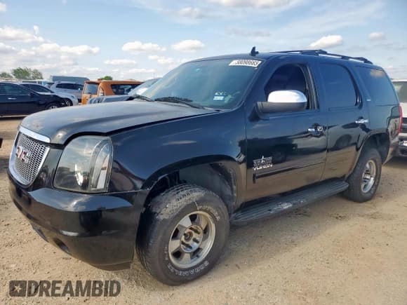 ✅ 2010 GMC Yukon SLT • VIN: 1GKUCCE09AR280635 • Lot: 58098665. Listed on Copart with Not provided. Free auction sales archive from the USA and detailed vehicle history report at DreamBid. Image 1.