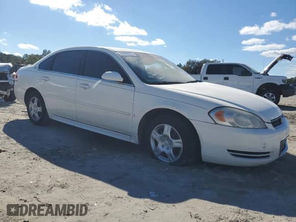 2009 Chevrolet Impala LS with VIN 2G1WB57KX91167758, listed as a Copart auction lot 90626215 with 202,496 mi miles and Non repairable. Bid and sale history available at DreamBid. Image 4.