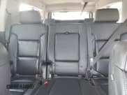 ✅ 2018 Chevrolet Suburban LT • VIN: 1GNSKHKC5JR363682 • Lot: 84354055. Wystawiony na Copart z przebiegiem 90 098 mil. Bezpłatny archiwum sprzedaży aukcyjnych z USA i szczegółowy raport historii pojazdu na DreamBid. Zdjęcie 10.