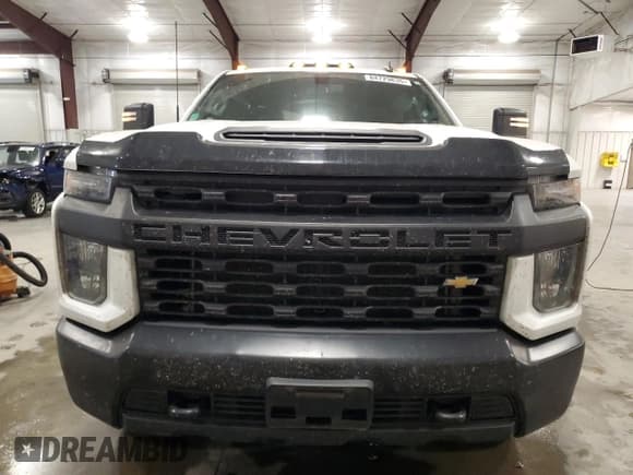 ✅ 2020 Chevrolet Silverado 2500HD Work Truck • VIN: 1GC5YLE74LF318064 • Лот: 84729835. Опубликован ранее на Copart с пробегом 58 715 миль. Бесплатный доступ к архиву аукционных продаж из США и подробный отчёт об истории автомобиля на DreamBid. Изображение 5.