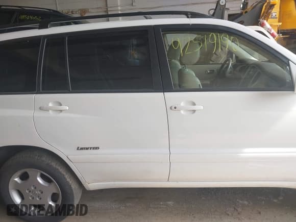 ✅ 2007 Toyota Highlander w/3rd Row • VIN: JTEEP21A170193169 • Lot: 42519190. Wystawiony na IAAI z przebiegiem 219 447 mil. Bezpłatny archiwum sprzedaży aukcyjnych z USA i szczegółowy raport historii pojazdu na DreamBid. Zdjęcie 13.