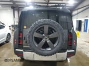 ✅ 2024 Land Rover Defender • VIN: SALEJFEU0R2320348 • Lot: 56183785. Listed on Copart with 11,170 mi. Free auction sales archive from the USA and detailed vehicle history report at DreamBid. Image 6.