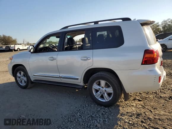 ✅ 2013 Toyota Land Cruiser • VIN: JTMHY7AJ4D4016406 • Lot: 76078904. Listed on Copart with 204,062 mi. Free auction sales archive from the USA and detailed vehicle history report at DreamBid. Image 2.