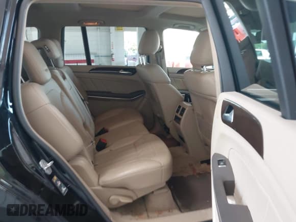 ✅ 2014 Mercedes-Benz GL 450 • VIN: 4JGDF7CE7EA435479 • Лот: 42280243. Опубликован ранее на IAAI с пробегом 138 930 миль. Бесплатный доступ к архиву аукционных продаж из США и подробный отчёт об истории автомобиля на DreamBid. Изображение 8.