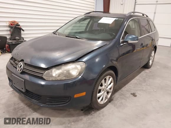 ✅ 2010 Volkswagen Jetta • VIN: 3VWTX8AJ7AM603635 • Lot: 42410115. Listed on IAAI with 186,542 mi. Free auction sales archive from the USA and detailed vehicle history report at DreamBid. Image 2.