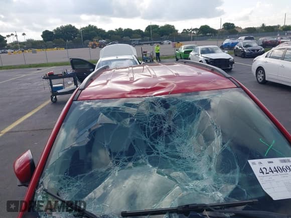 ✅ 2020 Jeep Compass Latitude • VIN: 3C4NJCBB2LT154879 • Lot: 42440693. Listed on IAAI with 67,762 mi. Free auction sales archive from the USA and detailed vehicle history report at DreamBid. Image 6.