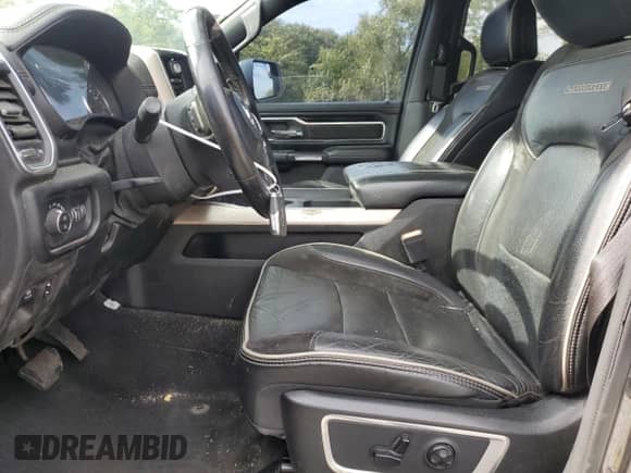 2019 Ram 1500 Laramie с VIN 1C6SRFJT6KN562170, выставлен на аукционе Copart как лот 81859245 с пробегом 78 224 миль миль и Списание • Salvage title. История ставок и продаж доступна на DreamBid. Изображение 7.