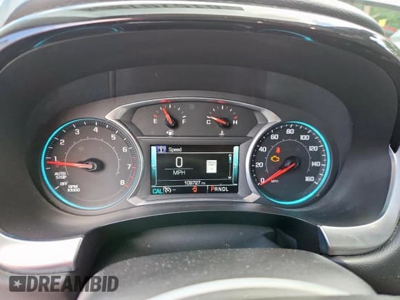 ✅ 2018 Chevrolet Traverse LT • VIN: 1GNEVHKW2JJ232268 • Lot: 61570785. Wystawiony na Copart z przebiegiem 109 727 mil. Bezpłatny archiwum sprzedaży aukcyjnych z USA i szczegółowy raport historii pojazdu na DreamBid. Zdjęcie 9.