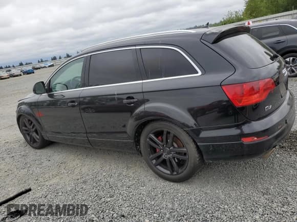 ✅ 2008 Audi Q7 Premium • VIN: WA1BV74L18D065929 • Lot: 56910055. Listed on Copart with 124,344 mi. Free auction sales archive from the USA and detailed vehicle history report at DreamBid. Image 2.