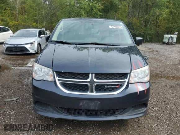 2014 Dodge Grand Caravan SE with VIN 2C4RDGBG7ER176748, listed as a Copart auction lot 81469095 with 226,328 mi miles and Clean title. Bid and sale history available at DreamBid. Image 5.