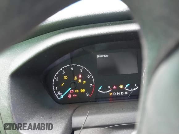 ✅ 2020 Ford Transit Cargo • VIN: 1FTBR2C85LKA15937 • Lot: 41673232. Wystawiony na IAAI z przebiegiem 56 172 mil. Bezpłatny archiwum sprzedaży aukcyjnych z USA i szczegółowy raport historii pojazdu na DreamBid. Zdjęcie 15.