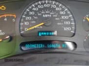 ✅ 2005 Chevrolet Silverado 2500HD LS • VIN: 1GCHK23245F845623 • Lot: 38526808. Listed on IAAI with 160,654 mi. Free auction sales archive from the USA and detailed vehicle history report at DreamBid. Image 7.