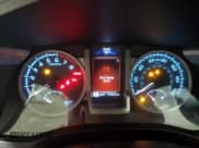 ✅ 2017 Toyota Tacoma SR5 • VIN: 3TMDZ5BN9HM013576 • Lot: 57413685. Wystawiony na Copart z przebiegiem 72 665 mil. Bezpłatny archiwum sprzedaży aukcyjnych z USA i szczegółowy raport historii pojazdu na DreamBid. Zdjęcie 9.