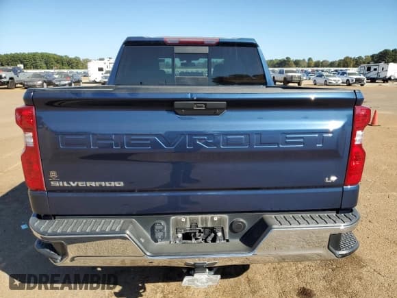 ✅ 2019 Chevrolet Silverado 1500 LT • VIN: 1GCPWCED0KZ254980 • Lot: 78074804. Wystawiony na Copart z przebiegiem 68 425 mil. Bezpłatny archiwum sprzedaży aukcyjnych z USA i szczegółowy raport historii pojazdu na DreamBid. Zdjęcie 6.