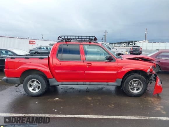 ✅ 2005 Ford Explorer Sport Trac XLS • VIN: 1FMZU67K75UB39737 • Lot: 41745919. Wystawiony na IAAI z przebiegiem 190 266 mil. Bezpłatny archiwum sprzedaży aukcyjnych z USA i szczegółowy raport historii pojazdu na DreamBid. Zdjęcie 14.