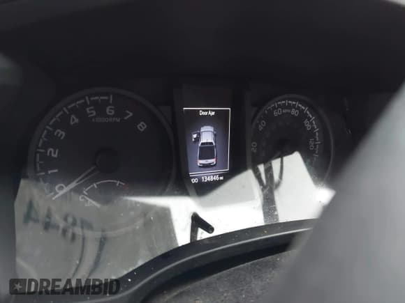 ✅ 2017 Toyota Tacoma SR5 • VIN: 5TFCZ5AN4HX068136 • Lot: 43817844. Listed on IAAI with 134,846 mi. Free auction sales archive from the USA and detailed vehicle history report at DreamBid. Image 7.