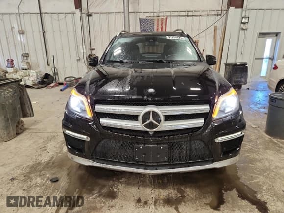✅ 2015 Mercedes-Benz GL 550 • VIN: 4JGDF7DE3FA567073 • Lot: 91264875. Listed on Copart with 118,913 mi. Free auction sales archive from the USA and detailed vehicle history report at DreamBid. Image 5.