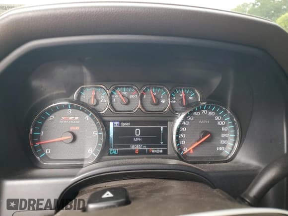 ✅ 2015 Chevrolet Silverado 1500 LTZ • VIN: 3GCPCSEC5FG139940 • Лот: 80220394. Опубликован ранее на Copart с пробегом 180 851 миль. Бесплатный доступ к архиву аукционных продаж из США и подробный отчёт об истории автомобиля на DreamBid. Изображение 9.