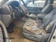 ✅ 2002 Toyota Land Cruiser • VIN: JTEHT05J822020835 • Lot: 93125305. Wystawiony na Copart z przebiegiem 210 319 mil. Bezpłatny archiwum sprzedaży aukcyjnych z USA i szczegółowy raport historii pojazdu na DreamBid. Zdjęcie 7.